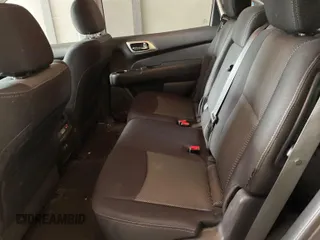 2019 Nissan Pathfinder SL z VIN 5N1DR2MM9KC604319, wystawiony jako IAAI lot #42437888 z przebiegiem 122 569 mil mil oraz . Historia ofert i sprzedaży dostępna na DreamBid. Obrazek 33.
