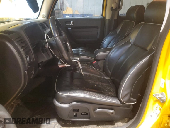 2006 Hummer H3 with VIN 5GTDN136568146180, listed as a Copart auction lot 72459434 with 203,936 mi miles and Salvage Title. Bid and sale history available at carsss.com. Image 7.