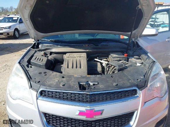 2015 Chevrolet Equinox LT with VIN 2GNALBEK5F6250682, listed as a IAAI auction lot 41783671 with 135,228 mi miles. Bid and sale history available at carsss.com. Image 10.