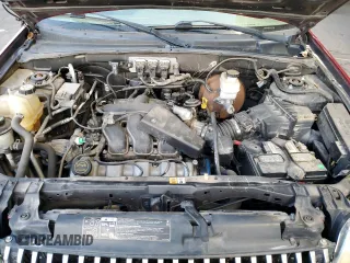 2005 Mercury Mariner Luxury z VIN 4M2YU571X5DJ08168, wystawiony jako Copart lot #49494595 z przebiegiem 116 072 mil mil oraz Szkoda całkowita • Salvage title. Historia ofert i sprzedaży dostępna na DreamBid. Obrazek 14.
