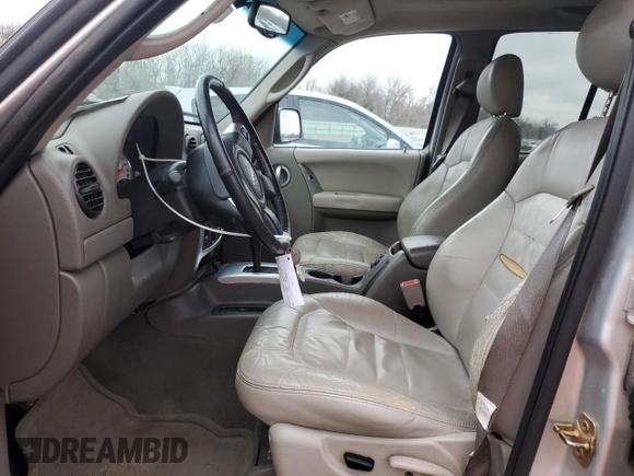 2004 Jeep Liberty Limited with VIN 1J4GK58K44W209296, listed as a Copart auction lot 86825864 with 119,766 mi miles and Salvage Title. Bid and sale history available at DreamBid. Image 7.