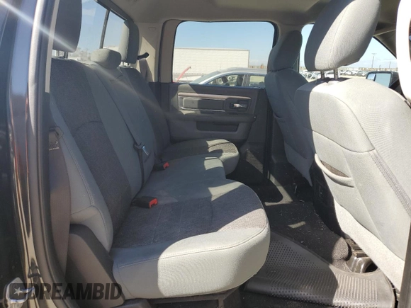 2015 Ram 1500 Big Horn z VIN 1C6RR6LT6FS675426, wystawiony jako Copart lot #71738003 z przebiegiem 84 662 mil mil oraz Szkoda całkowita • Salvage title. Historia ofert i sprzedaży dostępna na DreamBid. Obrazek 10.