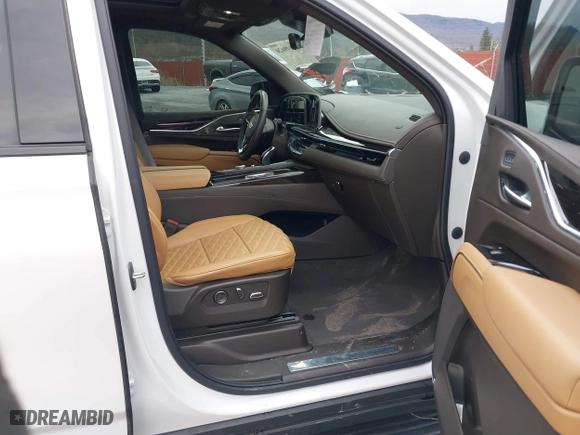 2023 Cadillac Escalade 4WD Sport with VIN 1GYS4EKL8PR373742, listed as a IAAI auction lot 41109624 with 15,776 mi miles. Bid and sale history available at carsss.com. Image 5.