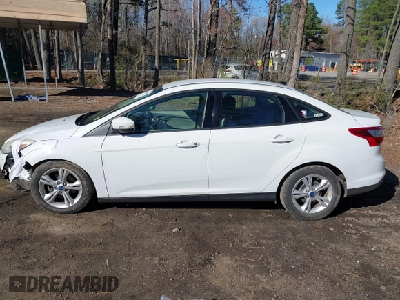 2014 Ford Focus SE with VIN 1FADP3F27EL222599, listed as a IAAI auction lot 41856441 with 120,103 mi miles and . Bid and sale history available at DreamBid. Image 14.