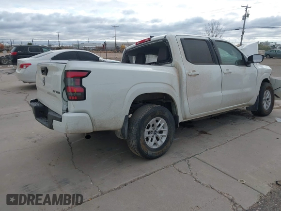 2024 Nissan Frontier Pro-4X with VIN 1N6ED1EK5RN635402, listed as a IAAI auction lot 40806398 with Not provided miles and . Bid and sale history available at DreamBid. Image 4.