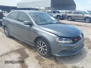2017 Volkswagen Jetta SE with VIN 3VWDB7AJ1HM315584, listed as a IAAI auction lot 42481303 with 113,301 mi miles and . Bid and sale history available at DreamBid. Image 1.