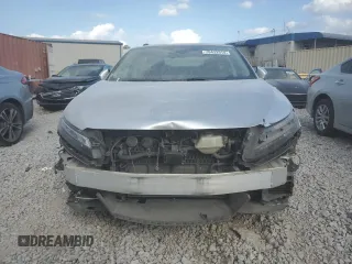 2018 Honda Clarity Plug-In Hybrid with VIN JHMZC5F14JC020083, listed as a Copart auction lot 78432914 with 207,011 mi miles and Salvage Title. Bid and sale history available at carsss.com. Image 5.