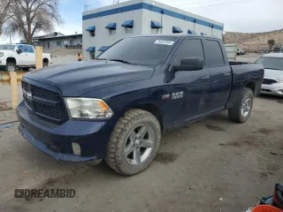 2017 Ram 1500 Express z VIN 1C6RR6FT9HS864182, wystawiony jako Copart lot #84043954 z przebiegiem 104 310 mil mil oraz Szkoda całkowita • Salvage title. Historia ofert i sprzedaży dostępna na DreamBid. Obrazek 1.
