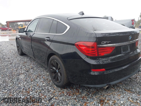 2013 BMW 5 Series GT 535i xDrive with VIN WBASP2C56DC339239, listed as a IAAI auction lot 41412411 with 202,822 mi miles. Bid and sale history available at carsss.com. Image 3.
