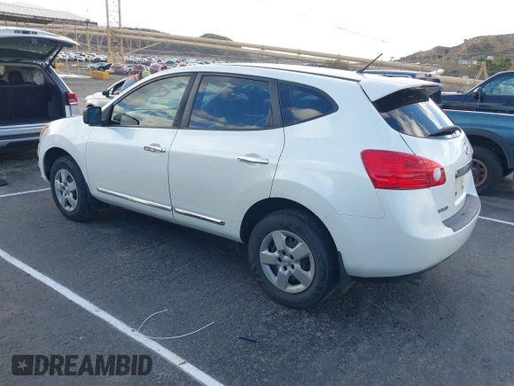 2011 Nissan Rogue SV z VIN JN8AS5MT7BW173146, wystawiony jako IAAI lot #41590010 z przebiegiem 124 212 mil mil oraz . Historia ofert i sprzedaży dostępna na DreamBid. Obrazek 3.