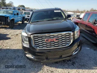 2019 GMC Yukon XL Denali with VIN 1GKS1HKJ6KR367076, listed as a Copart auction lot 80797884 with 42,888 mi miles and Salvage Title. Bid and sale history available at carsss.com. Image 5.
