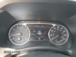 2021 Nissan Sentra SV z VIN 3N1AB8CV0MY293868, wystawiony jako Copart lot #57363405 z przebiegiem 101 510 mil mil oraz Szkoda całkowita • Salvage title. Historia ofert i sprzedaży dostępna na DreamBid. Obrazek 9.
