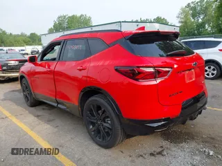 2020 Chevrolet Blazer RS z VIN 3GNKBKRS2LS610070, wystawiony jako IAAI lot #42455099 z przebiegiem 38 030 mil mil oraz . Historia ofert i sprzedaży dostępna na DreamBid. Obrazek 3.