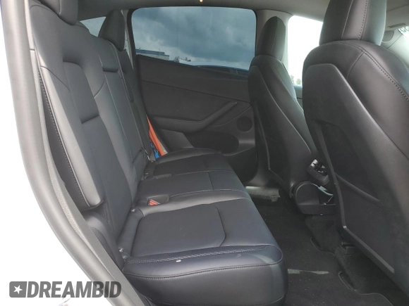 2022 Tesla Model Y Long Range with VIN 7SAYGDEE3NF558379, listed as a Copart auction lot 48594035 with 12,501 mi miles and Salvage Title. Bid and sale history available at carsss.com. Image 10.