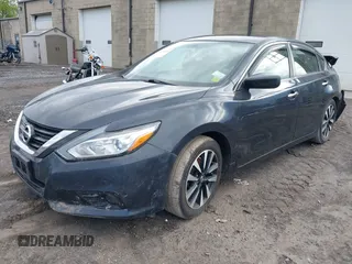 2018 Nissan Altima 2.5 S with VIN 1N4AL3AP4JC215542, listed as a IAAI auction lot 38375351 with 104,555 mi miles. Bid and sale history available at carsss.com. Image 17.