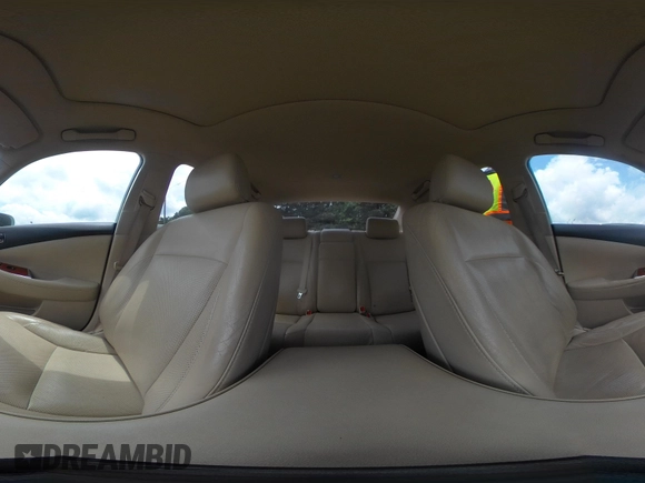 2012 Lexus ES 330 z VIN JTHBK1EG6C2475402, wystawiony jako IAAI lot #42244489 z przebiegiem 80 607 mil mil oraz . Historia ofert i sprzedaży dostępna na DreamBid. Obrazek 18.