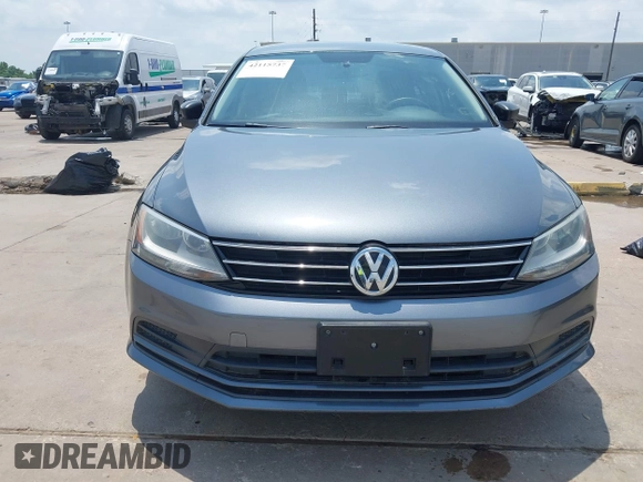 2015 Volkswagen Jetta SE with VIN 3VWD17AJ7FM286172, listed as a IAAI auction lot 42115737 with 113,836 mi miles and . Bid and sale history available at DreamBid. Image 12.