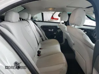 2022 Mercedes-Benz E 350 with VIN W1KZF8DB7NB050539, listed as a Copart auction lot 51081345 with 49,258 mi miles and Salvage Title. Bid and sale history available at DreamBid. Image 10.