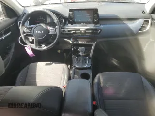 2023 Kia Seltos S with VIN KNDEU2AA7P7372238, listed as a Copart auction lot 57403305 with 42,489 mi miles and Salvage title. Bid and sale history available at DreamBid. Image 8.