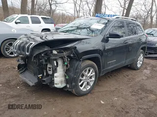 2016 Jeep Cherokee 75th Anniversary with VIN 1C4PJMCB7GW163641, listed as a IAAI auction lot 41743483 with 155,402 mi miles. Bid and sale history available at carsss.com. Image 18.