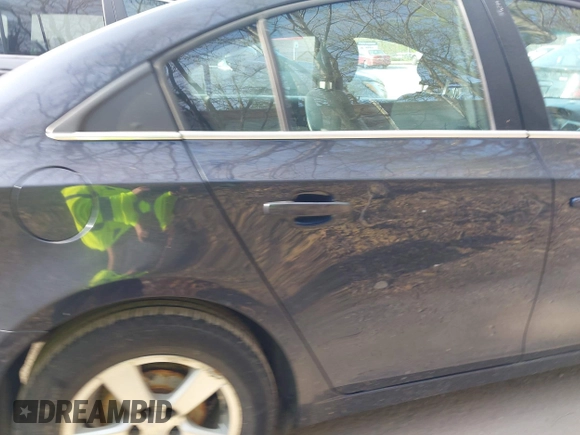 2014 Chevrolet Cruze 1LT with VIN 1G1PC5SB1E7302745, listed as a IAAI auction lot 42142048 with 160,000 mi miles and . Bid and sale history available at DreamBid. Image 16.