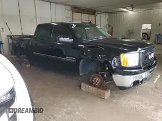 2011 GMC Sierra 1500 SLT z VIN 3GTP2WE34BG345772, wystawiony jako Copart lot #59194735 z przebiegiem 189 472 mil mil oraz Czysty tytuł • Clean title. Historia ofert i sprzedaży dostępna na DreamBid. Obrazek 4.