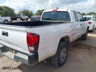 2022 Toyota Tacoma 2WD SR with VIN 3TYRX5GN5NT063816, listed as a IAAI auction lot 40389175 with 79,670 mi miles. Bid and sale history available at carsss.com. Image 4.