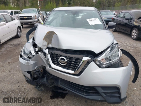 2020 Nissan Kicks S z VIN 3N1CP5BV9LL563069, wystawiony jako IAAI lot #42190584 z przebiegiem 49 080 mil mil oraz . Historia ofert i sprzedaży dostępna na DreamBid. Obrazek 13.