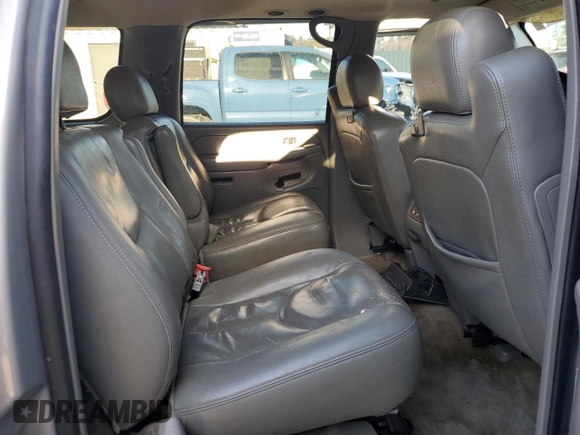 2006 GMC Yukon XL SLT with VIN 1GKEC16Z66J125150, listed as a Copart auction lot 88676205 with 211,564 mi miles and Salvage Title. Bid and sale history available at carsss.com. Image 11.