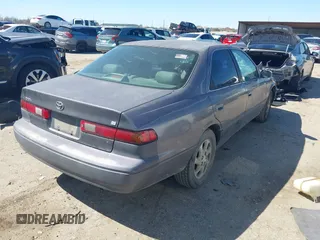 1998 Toyota Camry LE z VIN JT2BF22K6W0117441, wystawiony jako IAAI lot #41720451 z przebiegiem Nie podano mil oraz . Historia ofert i sprzedaży dostępna na DreamBid. Obrazek 4.