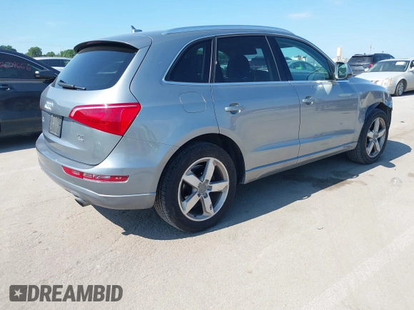 2011 Audi Q5 Premium Plus z VIN WA1LFAFP7BA064114, wystawiony jako IAAI lot #42615393 z przebiegiem 125 224 mil mil oraz . Historia ofert i sprzedaży dostępna na DreamBid. Obrazek 4.