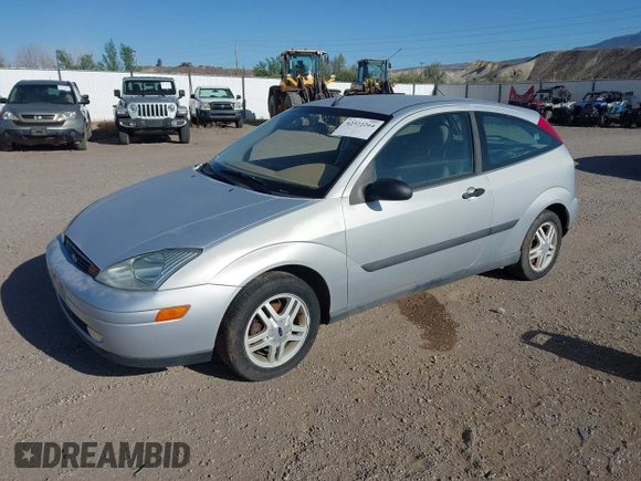 2000 Ford Focus ZX3 with VIN 3FAFP3137YR200780, listed as a IAAI auction lot 42322264 with 170,436 mi miles and . Bid and sale history available at DreamBid. Image 2.