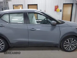 2024 Nissan Kicks SV with VIN 3N1CP5CV0RL478872, listed as a IAAI auction lot 41263976 with 20,883 mi miles. Bid and sale history available at carsss.com. Image 13.