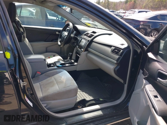 2013 Toyota Camry L with VIN 4T1BF1FK0DU706255, listed as a IAAI auction lot 42026182 with 88,372 mi miles. Bid and sale history available at carsss.com. Image 5.