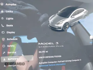 2020 Tesla Model 3 Standard Range Plus z VIN 5YJ3E1EA6LF703159, wystawiony jako IAAI lot #42099718 z przebiegiem 30 175 mil mil oraz . Historia ofert i sprzedaży dostępna na DreamBid. Obrazek 7.