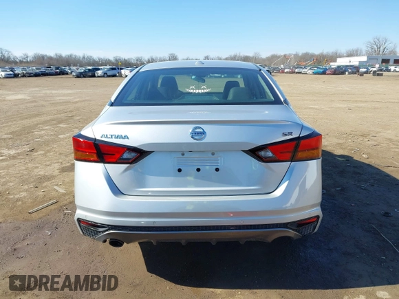 2020 Nissan Altima 2.5 SR with VIN 1N4BL4CV9LC234550, listed as a IAAI auction lot 41895070 with 58,707 mi miles. Bid and sale history available at carsss.com. Image 17.