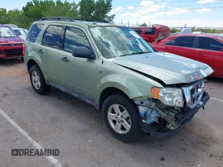 2008 Ford Escape Hybrid with VIN 1FMCU59HX8KB98122, listed as a IAAI auction lot 42650207 with 138,757 mi miles and . Bid and sale history available at DreamBid. Image 1.
