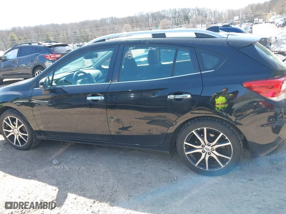 2017 Subaru Impreza Limited with VIN 4S3GTAU61H3750477, listed as a IAAI auction lot 42046925 with 66,019 mi miles. Bid and sale history available at carsss.com. Image 15.