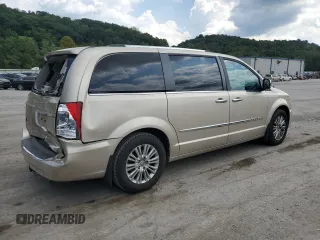 2015 Chrysler Town & Country Limited Platinum with VIN 2C4RC1GG8FR529248, listed as a Copart auction lot 69429544 with 94,123 mi miles and Salvage Title. Bid and sale history available at DreamBid. Image 3.