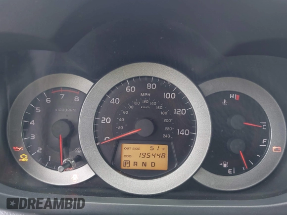 2006 Toyota RAV4 Sport with VIN JTMZK32V666001770, listed as a IAAI auction lot 41763306 with 195,448 mi miles. Bid and sale history available at carsss.com. Image 7.