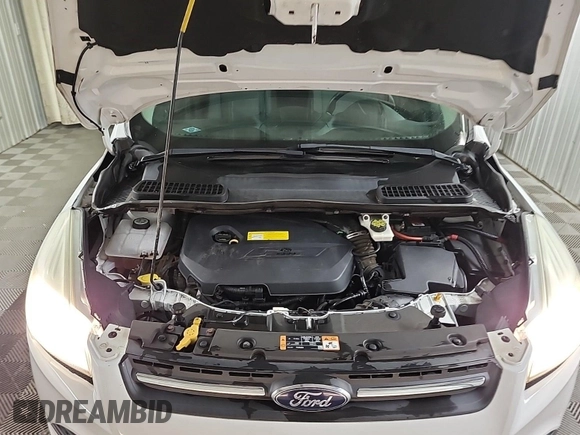 2016 Ford Escape SE с VIN 1FMCU9GX0GUB00929, выставлен на аукционе IAAI как лот 42503267 с пробегом 95 079 миль миль и . История ставок и продаж доступна на DreamBid. Изображение 18.