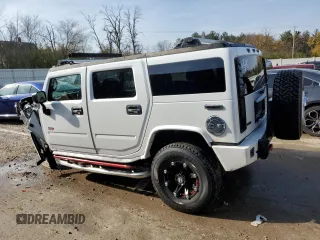 2005 Hummer H2 SUV with VIN 5GRGN23UX5H126500, listed as a Copart auction lot 77956514 with Not Provided miles and Clean Title. Bid and sale history available at carsss.com. Image 2.