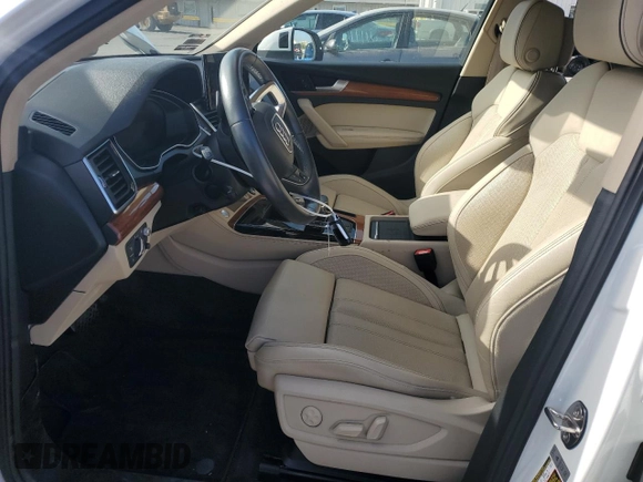 2021 Audi Q5 Prestige z VIN WA1CAAFY5M2033786, wystawiony jako Copart lot #53921355 z przebiegiem 30 628 mil mil oraz Szkoda całkowita • Salvage title. Historia ofert i sprzedaży dostępna na DreamBid. Obrazek 7.