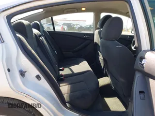 2010 Nissan Altima 3.5 SR with VIN 1N4BL2AP0AN501388, listed as a IAAI auction lot 42040501 with 161,185 mi miles. Bid and sale history available at carsss.com. Image 8.