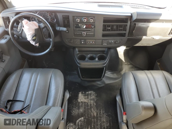 2021 Chevrolet Express Cargo with VIN 1GCWGAF73M1242040, listed as a Copart auction lot 41589245 with 41,195 mi miles and Salvage title. Bid and sale history available at DreamBid. Image 8.