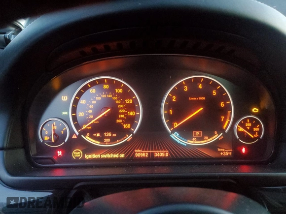 2016 BMW 5 Series 550i xDrive with VIN WBAKP9C52GD981190, listed as a Copart auction lot 85248244 with 90,962 mi miles and Salvage title. Bid and sale history available at DreamBid. Image 9.