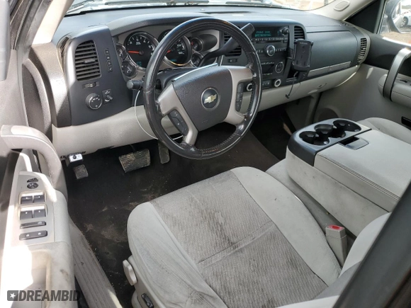 2009 Chevrolet Silverado 1500 LT with VIN 1GCEK29029Z114797, listed as a Copart auction lot 51542175 with 307,799 mi miles and Salvage Title. Bid and sale history available at carsss.com. Image 8.