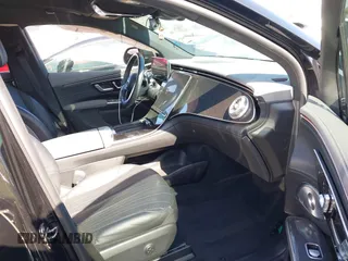2023 Mercedes-Benz EQS 450+ z VIN 4JGDM2DB4PA008387, wystawiony jako IAAI lot #39736557 z przebiegiem 11 160 mil mil oraz . Historia ofert i sprzedaży dostępna na DreamBid. Obrazek 5.