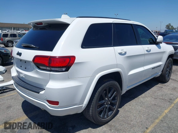 2020 Jeep Grand Cherokee Laredo E с VIN 1C4RJEAG1LC170576, выставлен на аукционе IAAI как лот 42283104 с пробегом 123 068 миль миль и . История ставок и продаж доступна на DreamBid. Изображение 4.