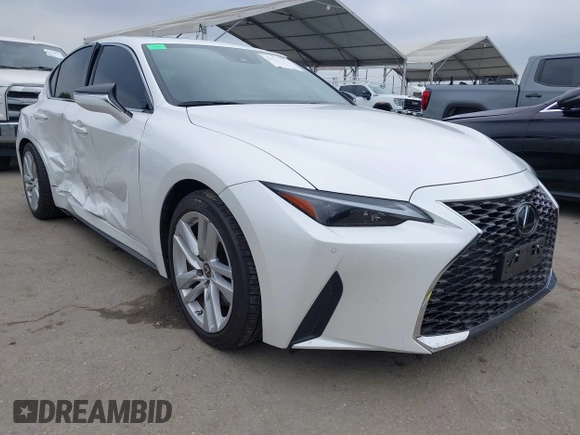 2021 Lexus IS 300 z VIN JTHCA1D27M5115858, wystawiony jako IAAI lot #42131418 z przebiegiem 17 069 mil mil oraz . Historia ofert i sprzedaży dostępna na DreamBid. Obrazek 1.